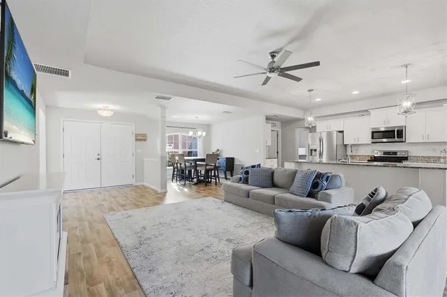 $439,900 | 12335 House Finch Road, Weeki Wachee, FL 34614