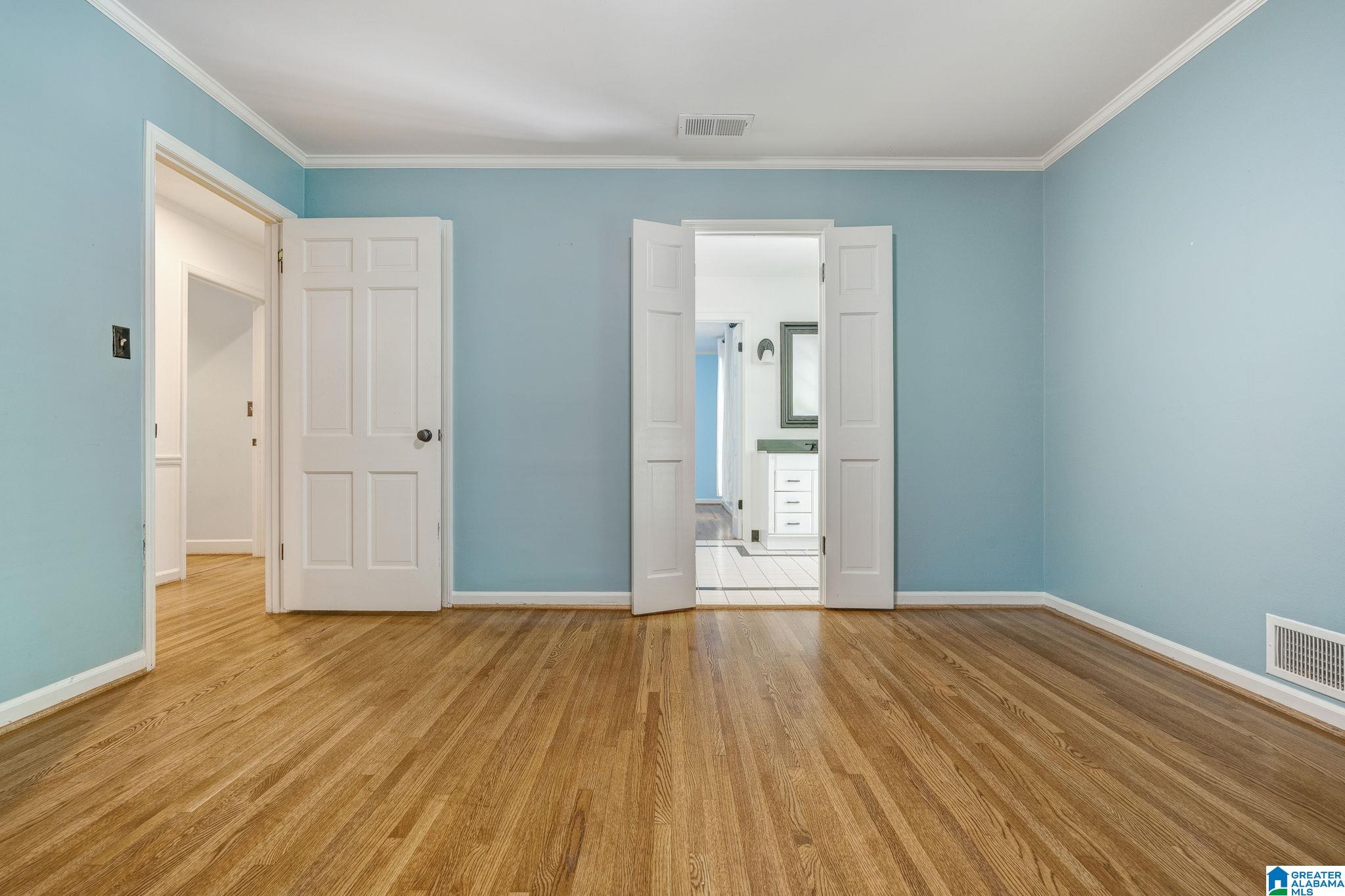 3741 North Woodridge Road Birmingham, AL 35223 - Photo 33 of 60