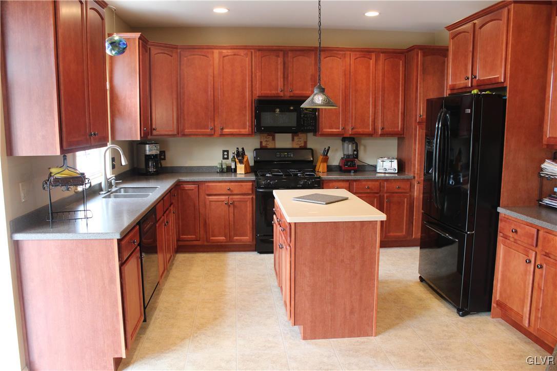 2188 Ben Jon Road Easton, PA 18040 - Photo 24 of 47 Gallery Image 24