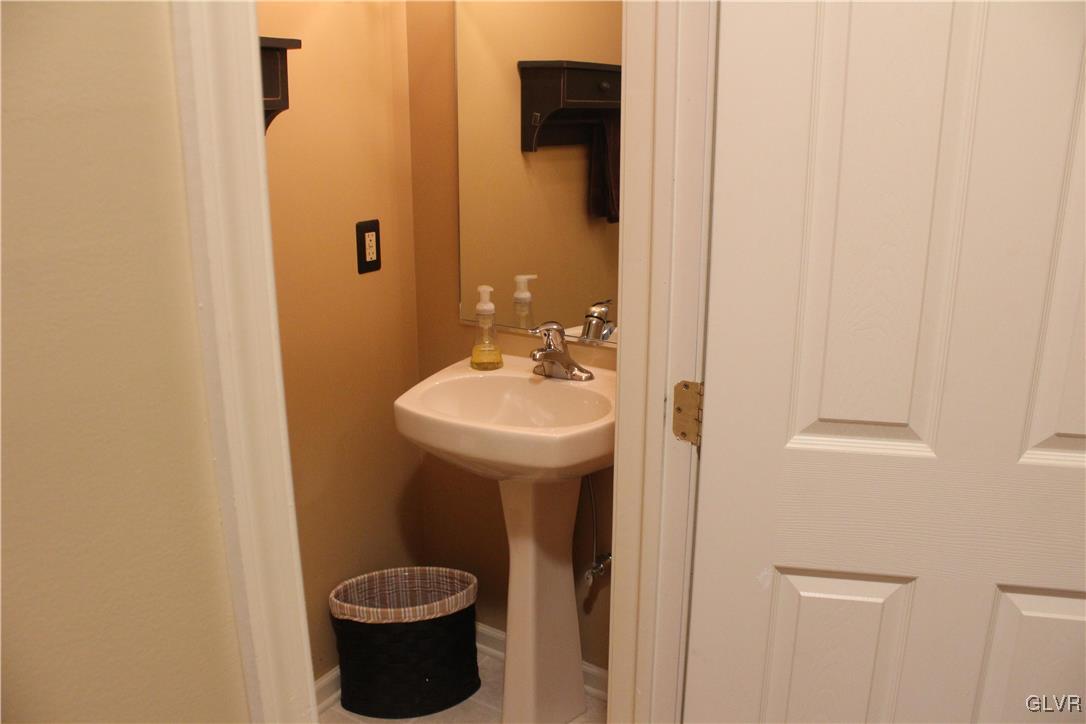 2188 Ben Jon Road Easton, PA 18040 - Photo 28 of 47 Gallery Image 28
