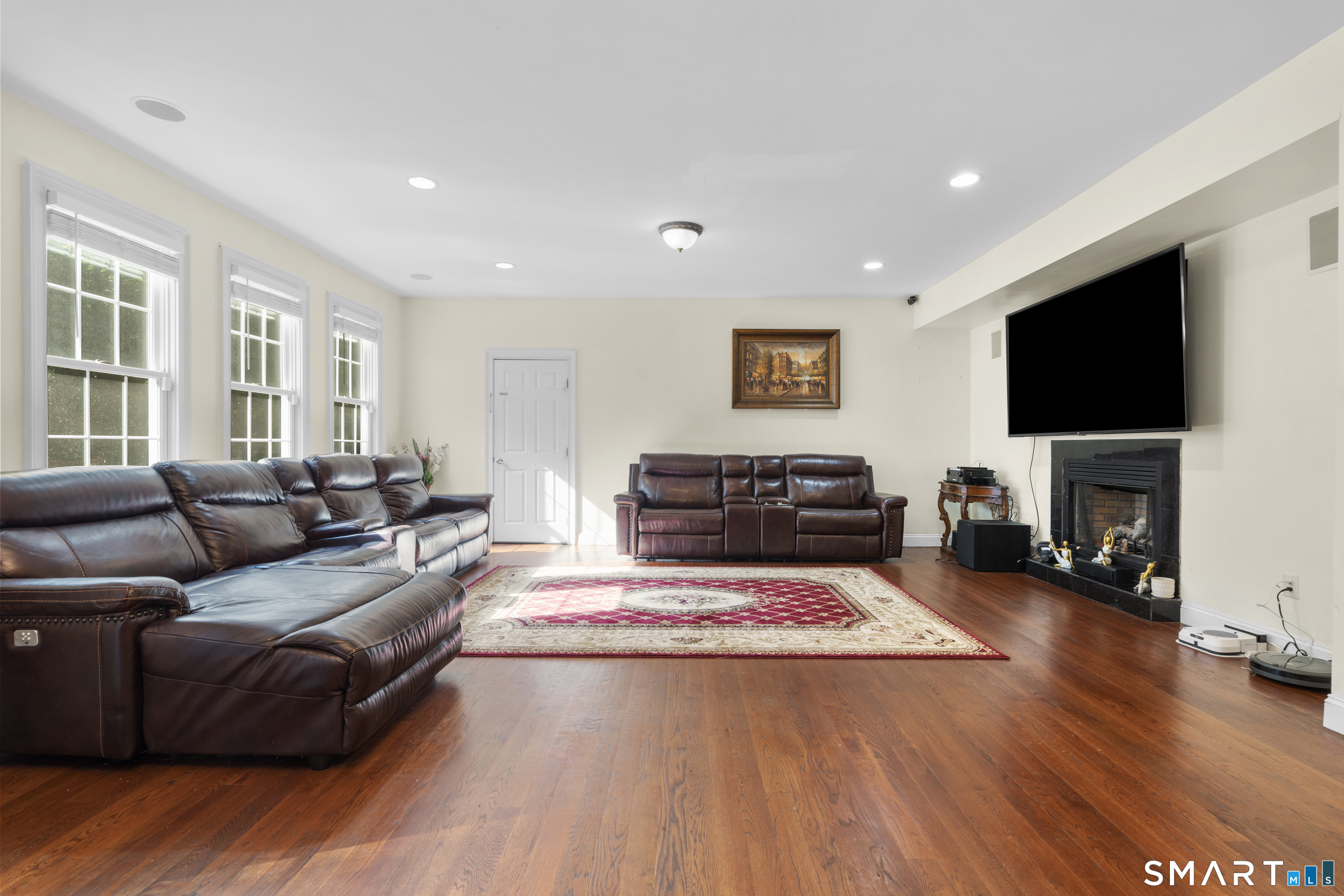 3 Butternut Ridge Road Oxford, CT 06478 - Photo 11 of 34 Gallery Image 11