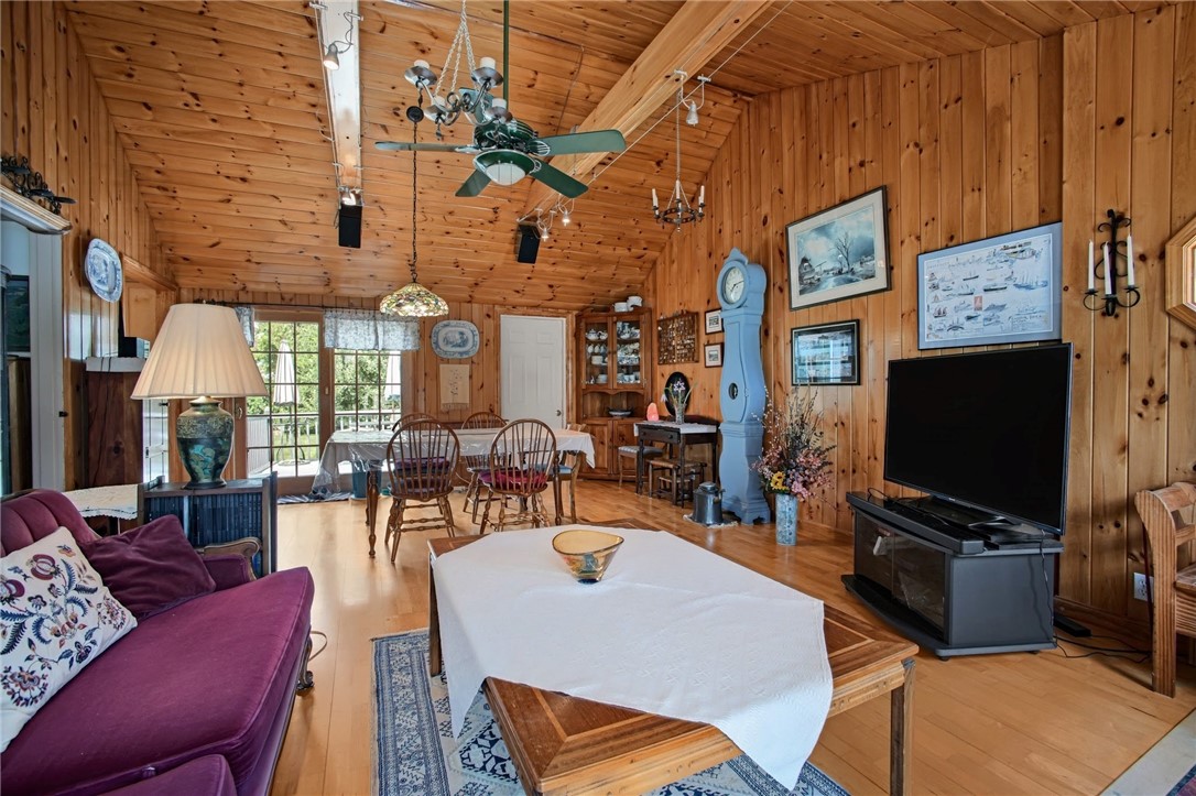 37 Nelson Road Cranston, RI 02921 - Photo 27 of 50 Gallery Image 27