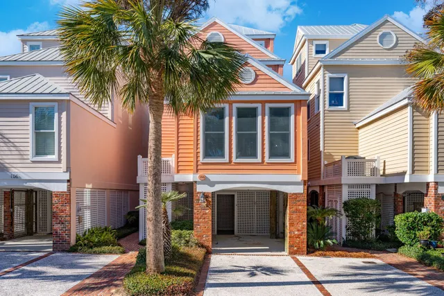 $1,990,000 | 105 Grand Pavilion Boulevard, Isle of Palms, SC 29451