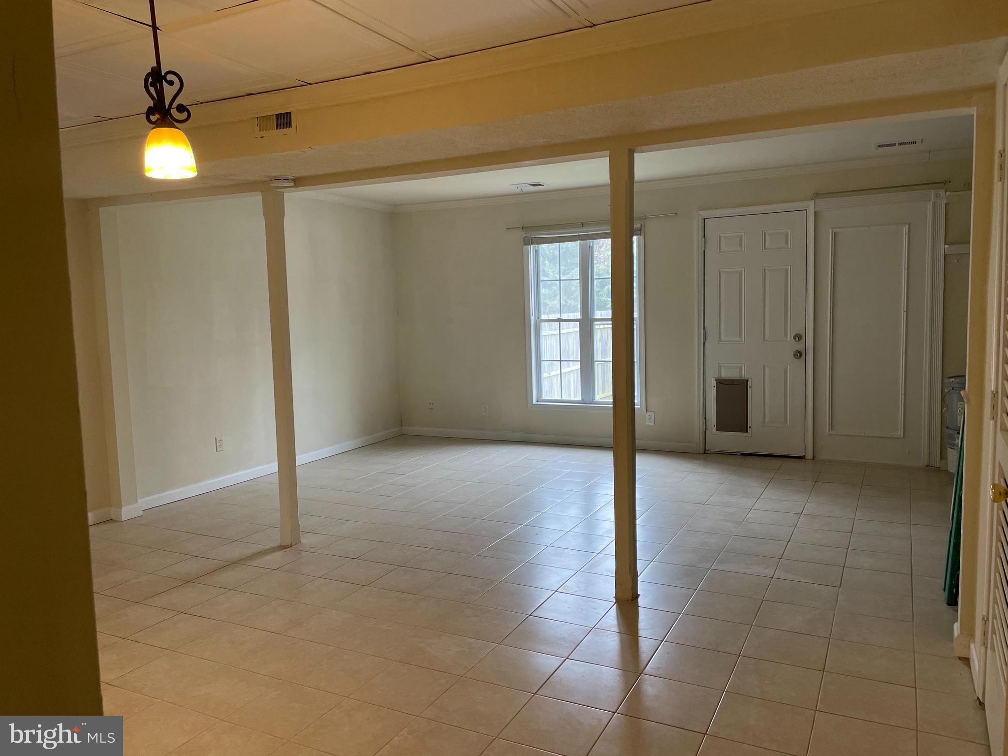 17448 Hoskinson Road Poolesville, MD 20837 - Photo 10 of 13