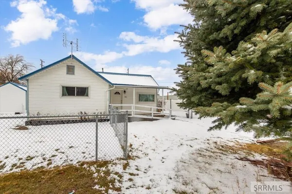 $245,000 | 795 North Shilling Avenue, Blackfoot, ID 83221