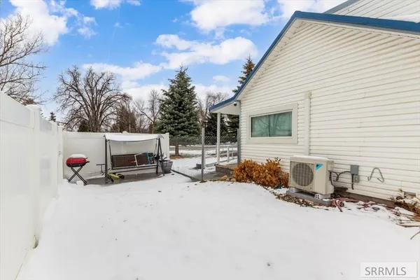 $245,000 | 795 North Shilling Avenue, Blackfoot, ID 83221