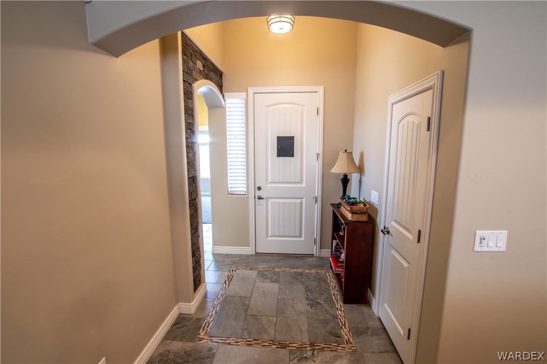 3290 Motherload Road Kingman, AZ 86401 - Photo 5 of 34 Gallery Image 5