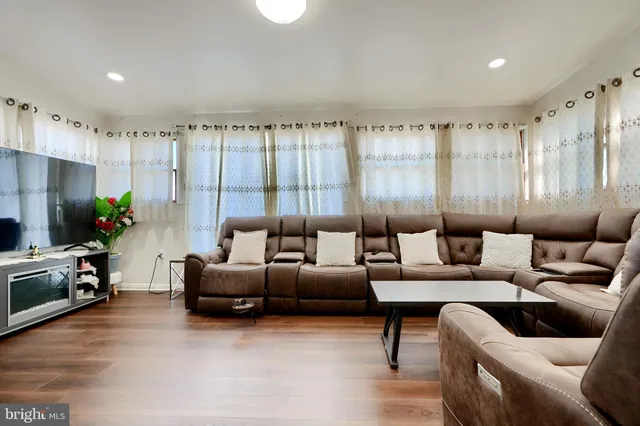 $540,000 | 24 Fullerton Heights Avenue, Nottingham, MD 21236