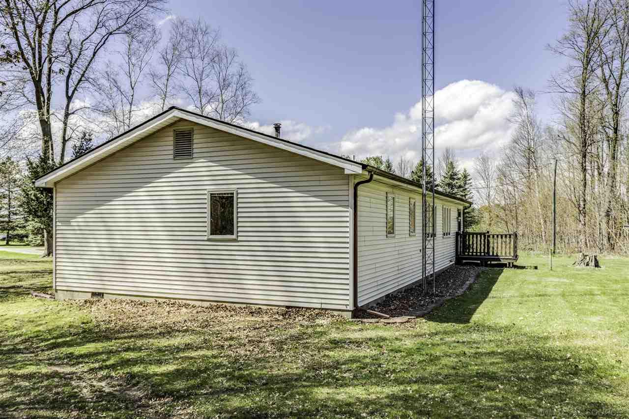 3629 Fargo Road Croswell, MI 48422 - Photo 5 of 34 Gallery Image 5