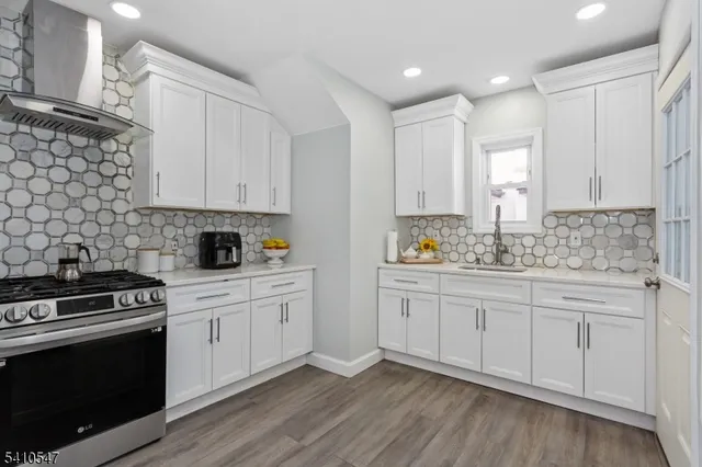 $674,900 | 389 East 38th Street, Paterson, NJ 07504