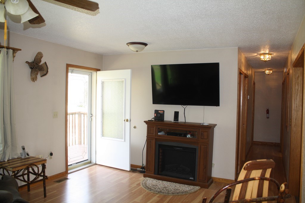 5750 East North County Line Road Edmore, MI 48829 - Photo 15 of 29 1830910-14.JPG