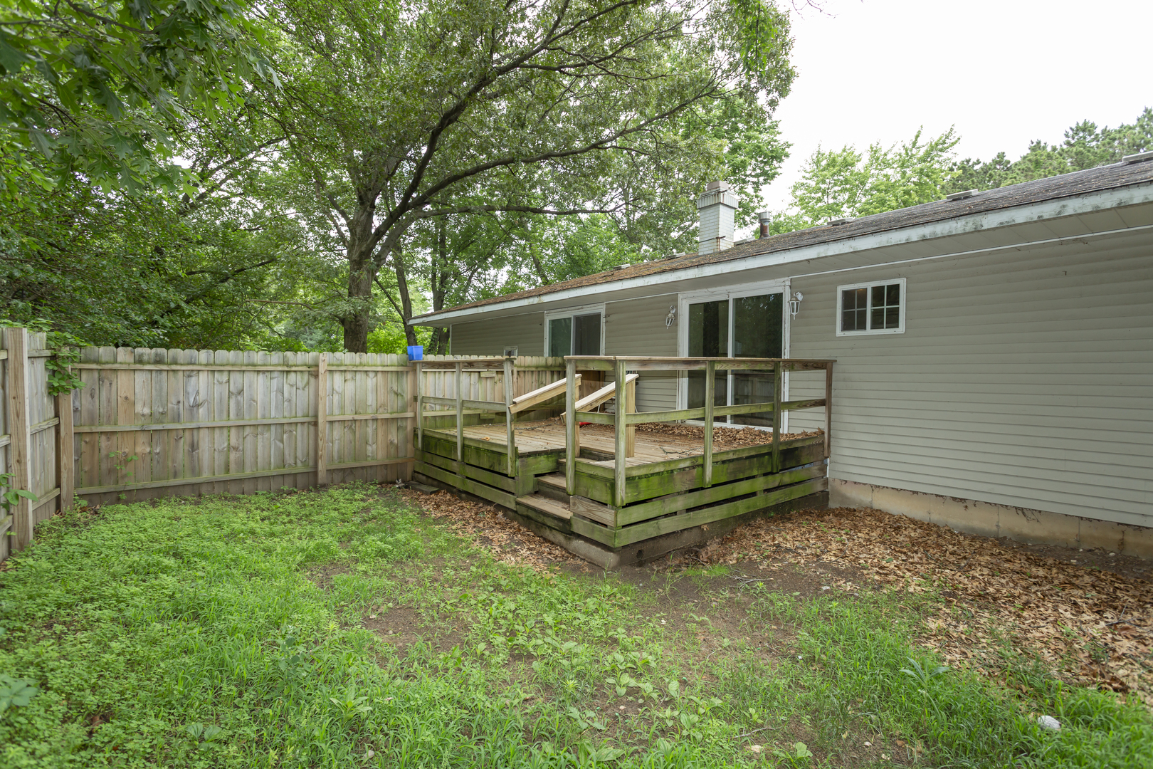 1572 Winnetka Street Dixon, IL 61021 - Photo 5 of 34