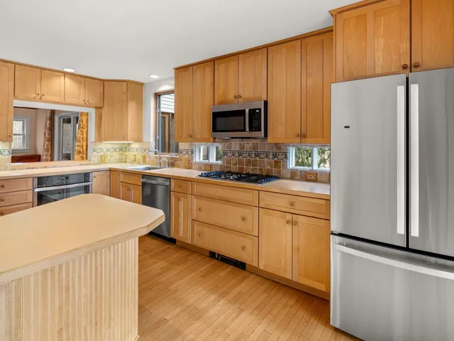 $849,000 | 2779 South Road, Williston, VT 05495