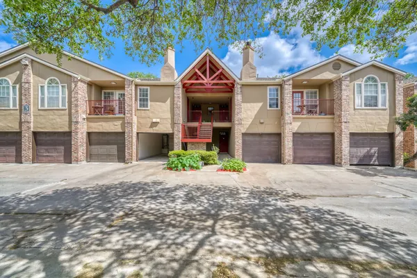 $1,700 | 6804 North Capital Of Texas Highway, Unit 313, Austin, TX 78731