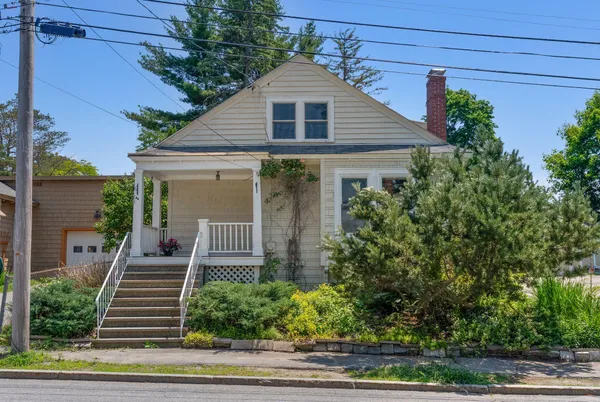 $295,000 | 96 Western Promenade, Auburn, ME 04210