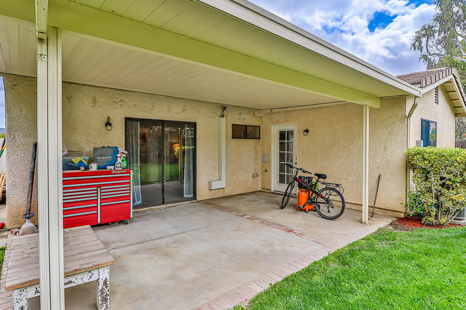 29323 Plymouth Road Castaic, CA 91384 - Photo 31 of 34 hBackyard7