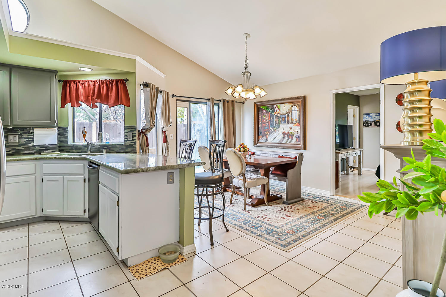 29323 Plymouth Road Castaic, CA 91384 - Photo 8 of 34 cKitchen and Dining1