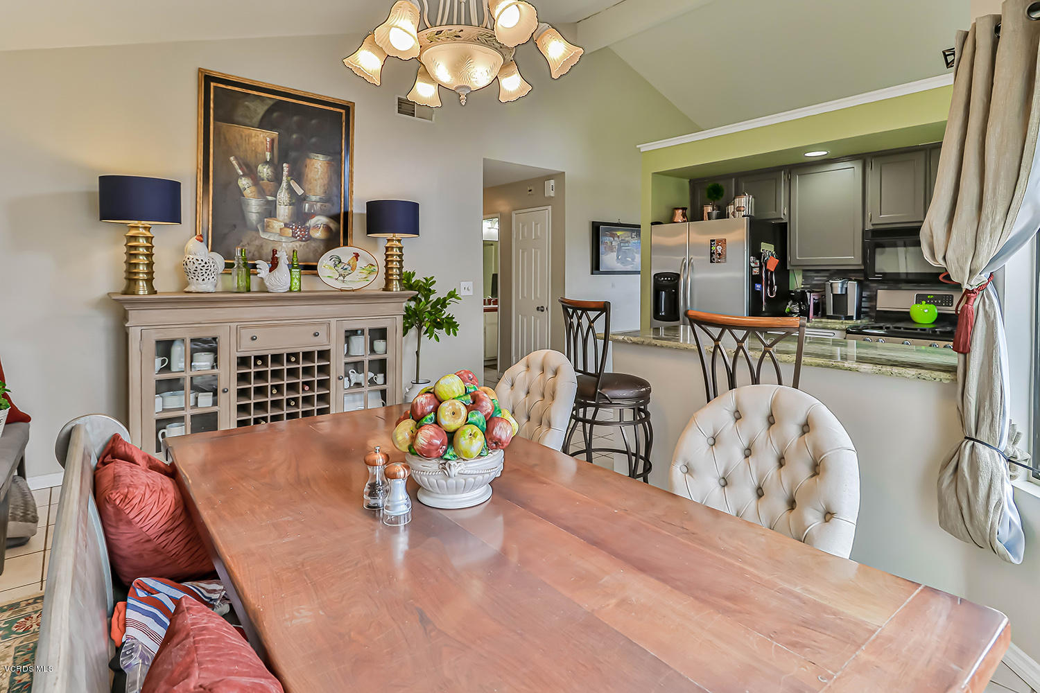 29323 Plymouth Road Castaic, CA 91384 - Photo 10 of 34 cKitchen and Dining3