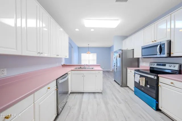 $340,000 | 4710 The Oaks Drive, Marianna, FL 32446