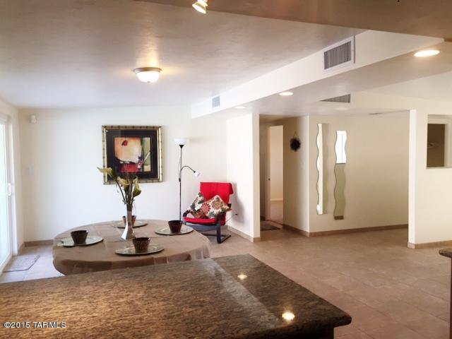 6959 East Redbud Road Tucson, AZ 85715 - Photo 9 of 36 Gallery Image 9