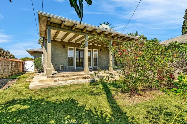 $4,200 | 4114 Artesia Boulevard, Torrance, CA 90504