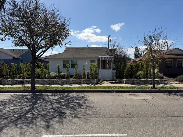 $4,200 | 4114 Artesia Boulevard, Torrance, CA 90504