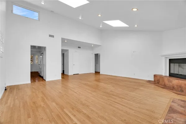 $4,200 | 4114 Artesia Boulevard, Torrance, CA 90504