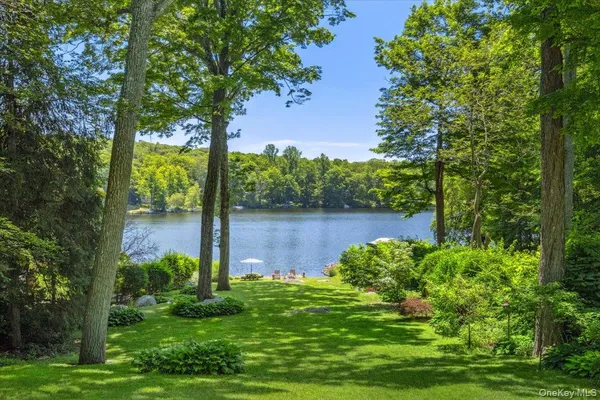 $1,195,000 | 342 Lake Shore Road, Putnam Valley, NY 10579