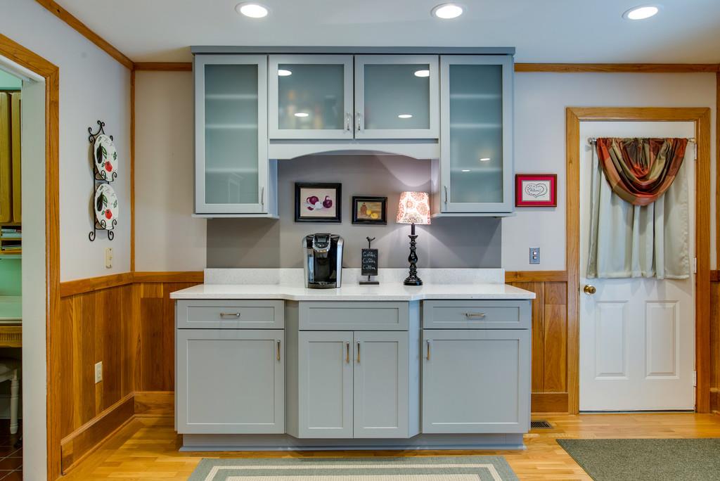 721 Tri Cities Farm Road Winchester, TN 37398 - Photo 12 of 30 There is plenty of cabinet space in this kitchen!