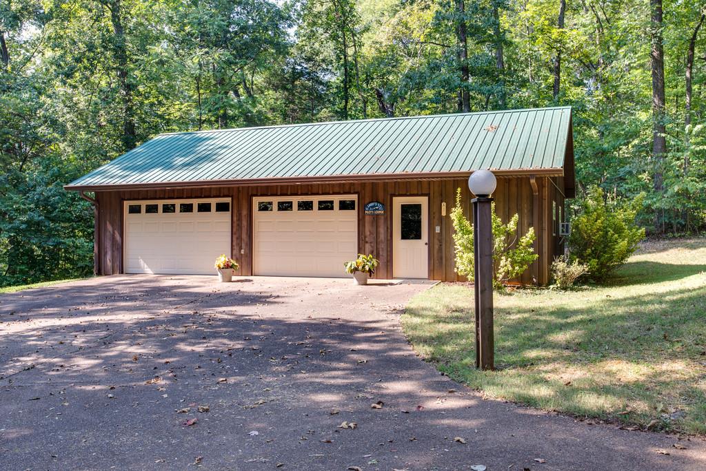 721 Tri Cities Farm Road Winchester, TN 37398 - Photo 29 of 30 24x40 shop was built in 2001. Store your toys, lawn equipment, tools, park your roadster, or even build an airplane (that's what the owner did). It even has keyless entry