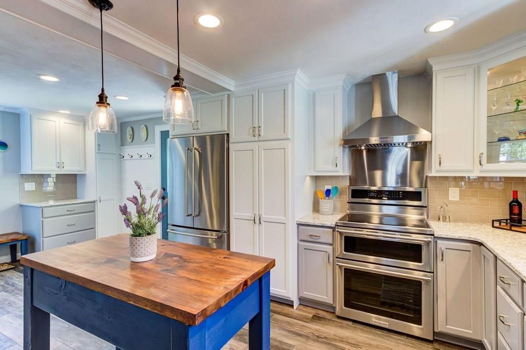 19 Valley Brook Road Westborough, MA 01581 - Photo 11 of 42 Gallery Image 11