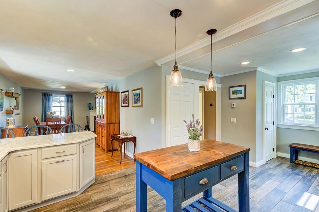 19 Valley Brook Road Westborough, MA 01581 - Photo 13 of 42 Gallery Image 13