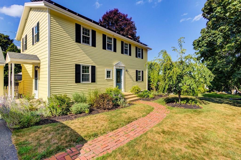 19 Valley Brook Road Westborough, MA 01581 - Photo 5 of 42 Gallery Image 5