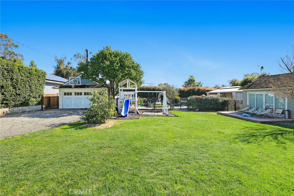 424 North Old Ranch Road Arcadia, CA 91007 - Photo 3 of 10 a front view of a house with garden