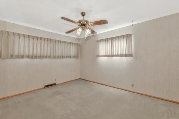 $175,000 | 1417 North Georgie Avenue, Derby, KS 67037