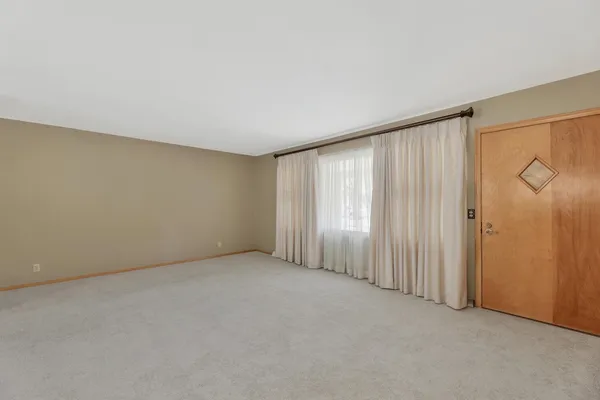 $175,000 | 1417 North Georgie Avenue, Derby, KS 67037