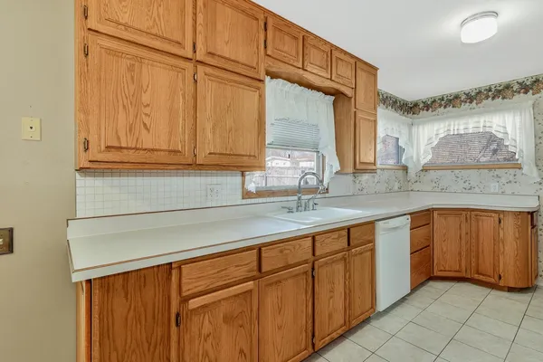 $175,000 | 1417 North Georgie Avenue, Derby, KS 67037