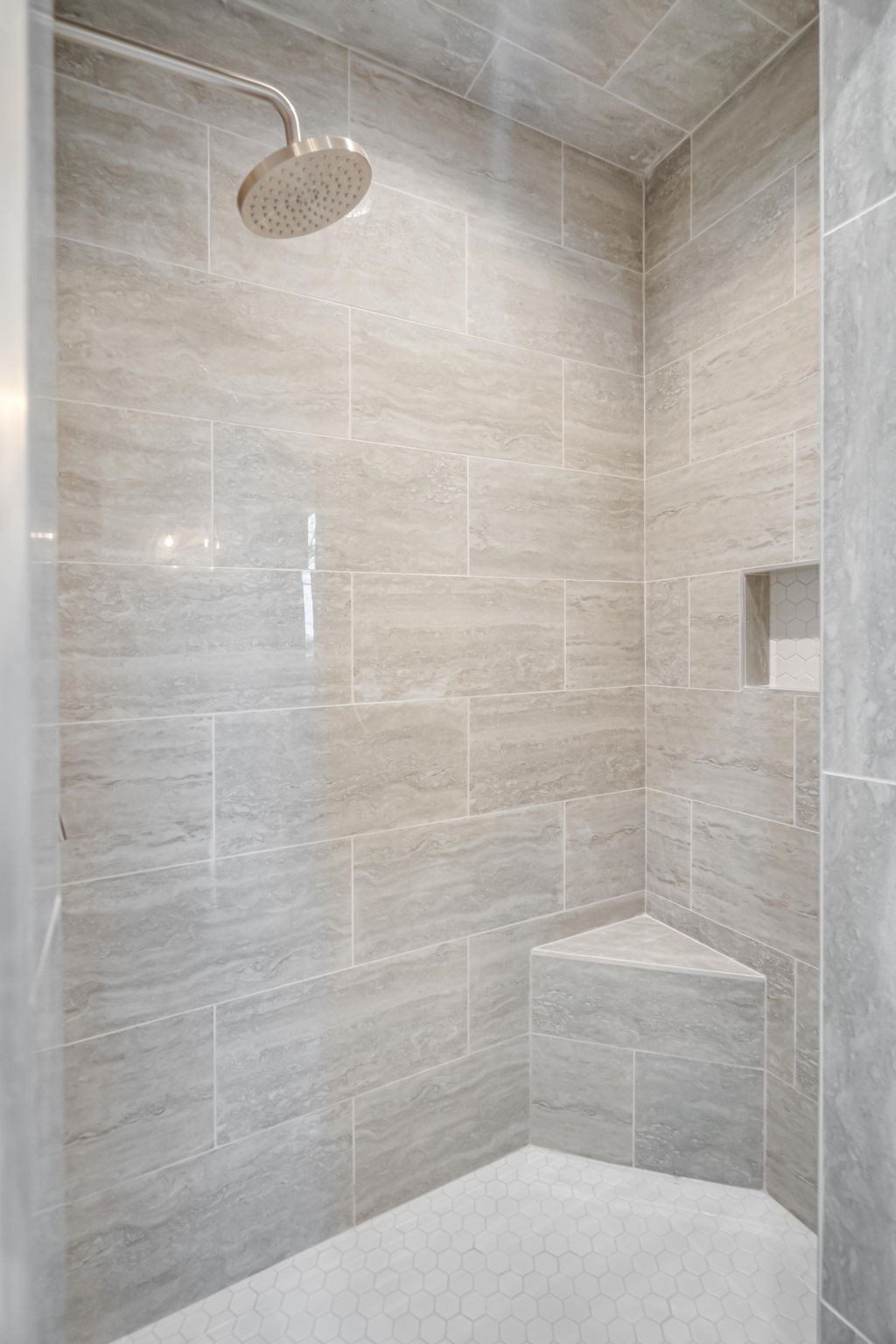 2235 Alvin Head Road Springfield, TN 37172 - Photo 19 of 31 a bathroom with a shower