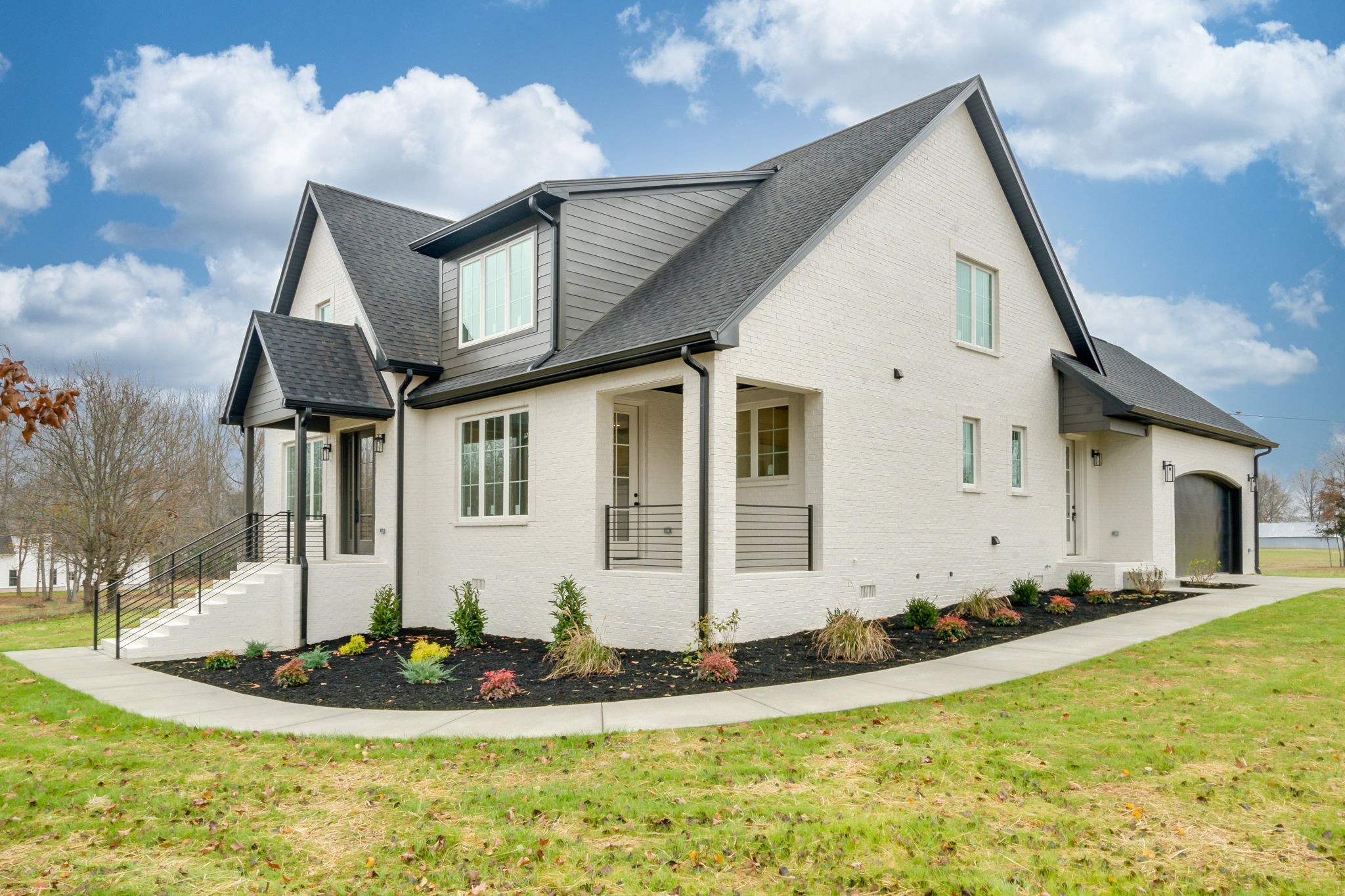 2235 Alvin Head Road Springfield, TN 37172 - Photo 2 of 31 a front view of a house with a yard