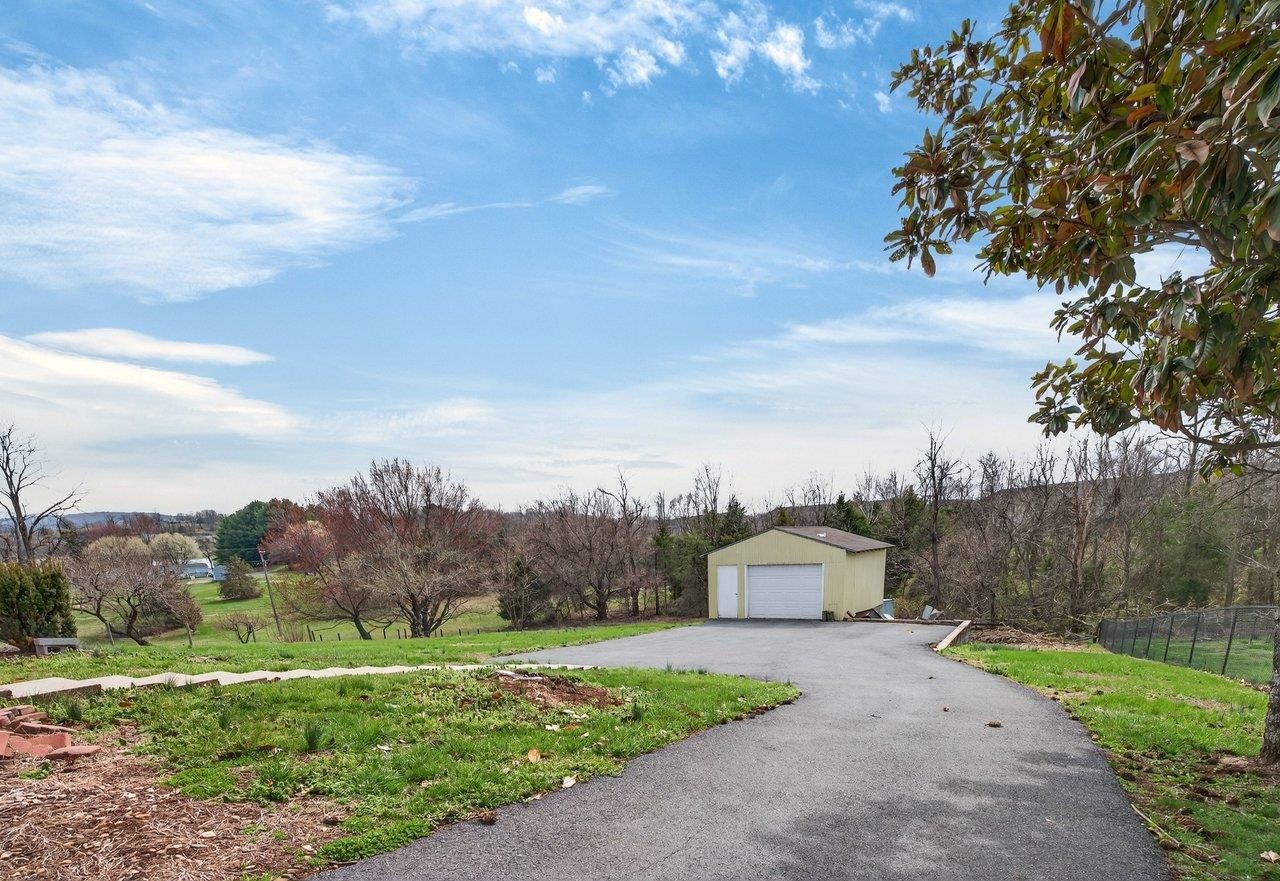 181 Gravels Road Harrisonburg, VA 22802 - Photo 38 of 48