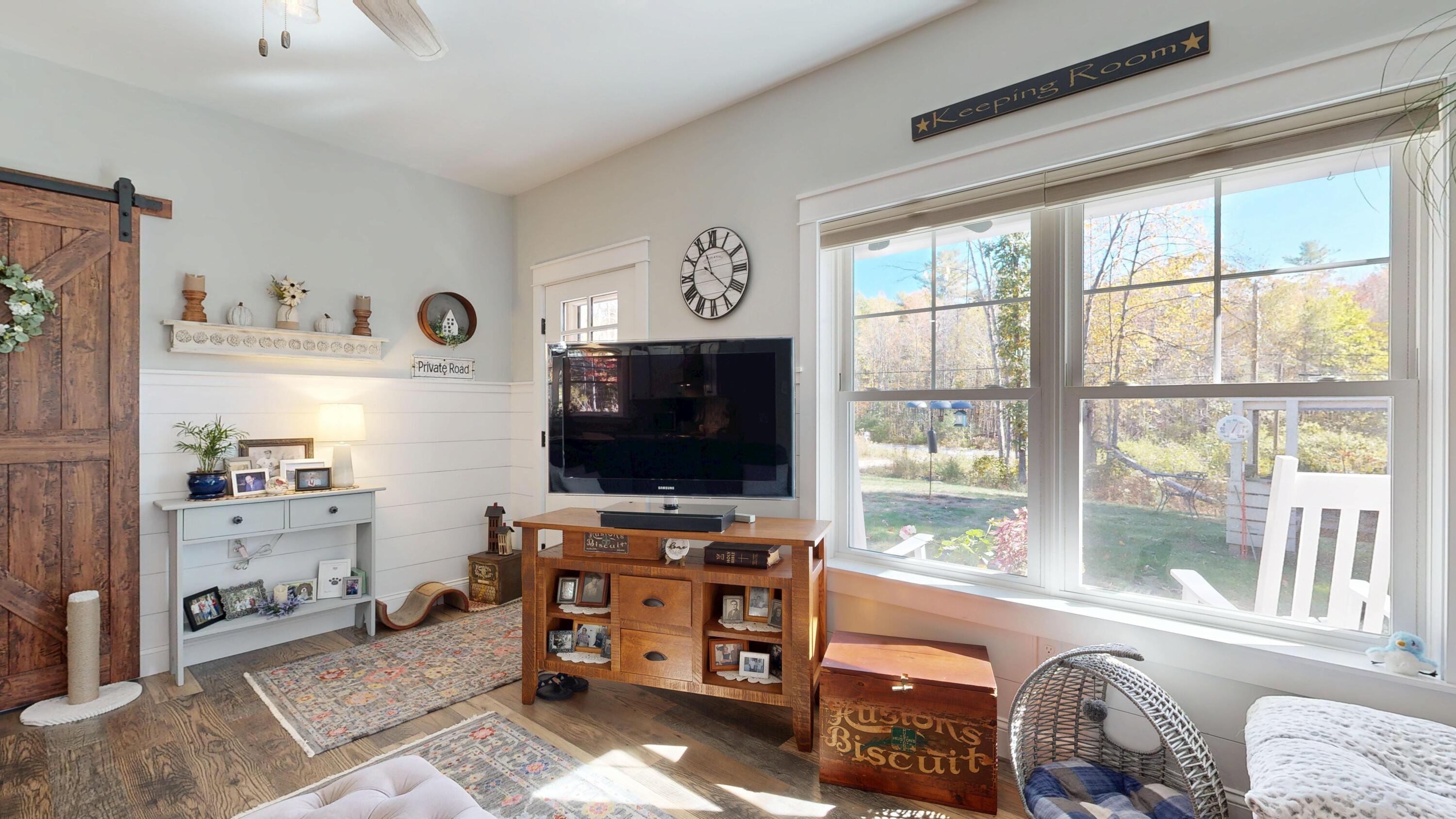 588 West Road Bowdoin, ME 04287 - Photo 20 of 55 Living Room