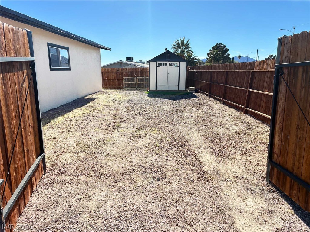 1102 Arapaho Way Boulder City, NV 89005 - Photo 43 of 50
