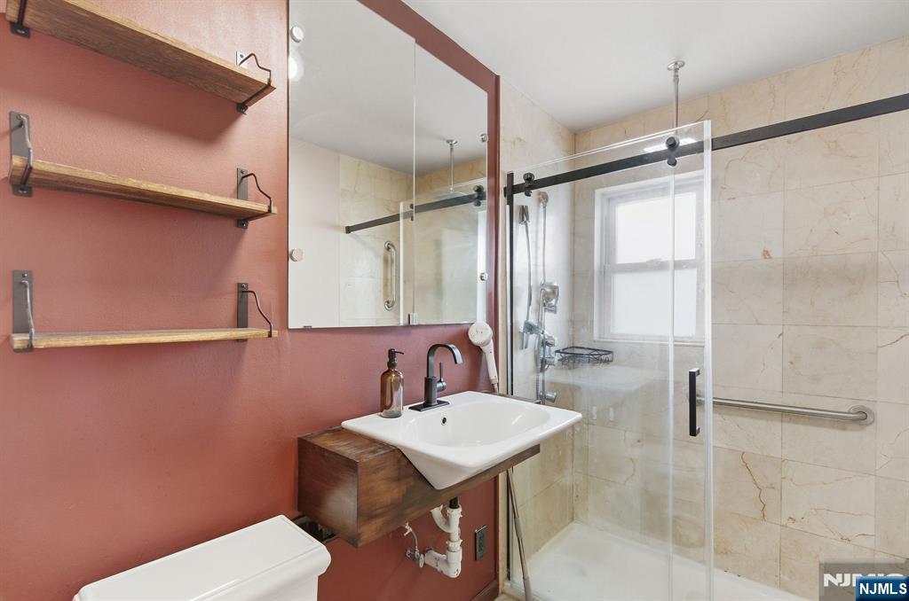205 Bergen Turnpike, Unit 2G Ridgefield Park, NJ 07660 - Photo 16 of 23