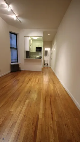 $8,900,000 | 484 Amsterdam Avenue | Upper West Side