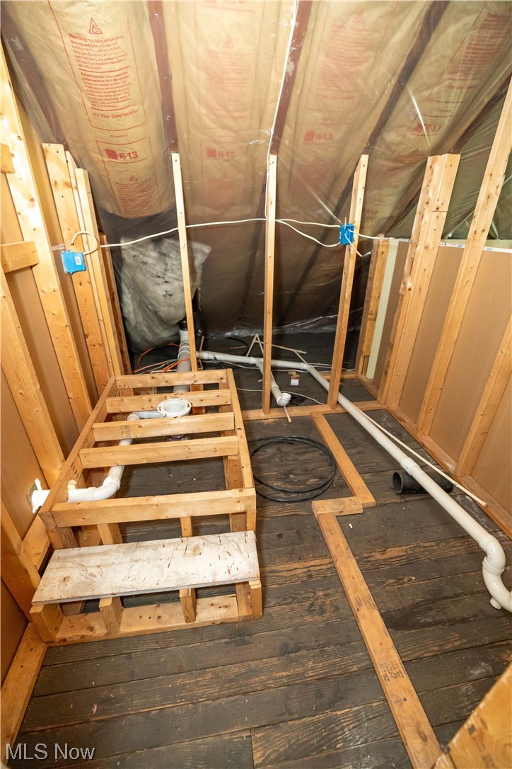 10105 Unity Avenue Cleveland, OH 44111 - Photo 35 of 35 View of unfinished bath in attic