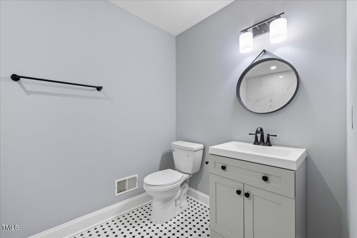2025 Port Royal Road Raleigh, NC 27609 - Photo 42 of 67 45-2025 Port Royal Rd