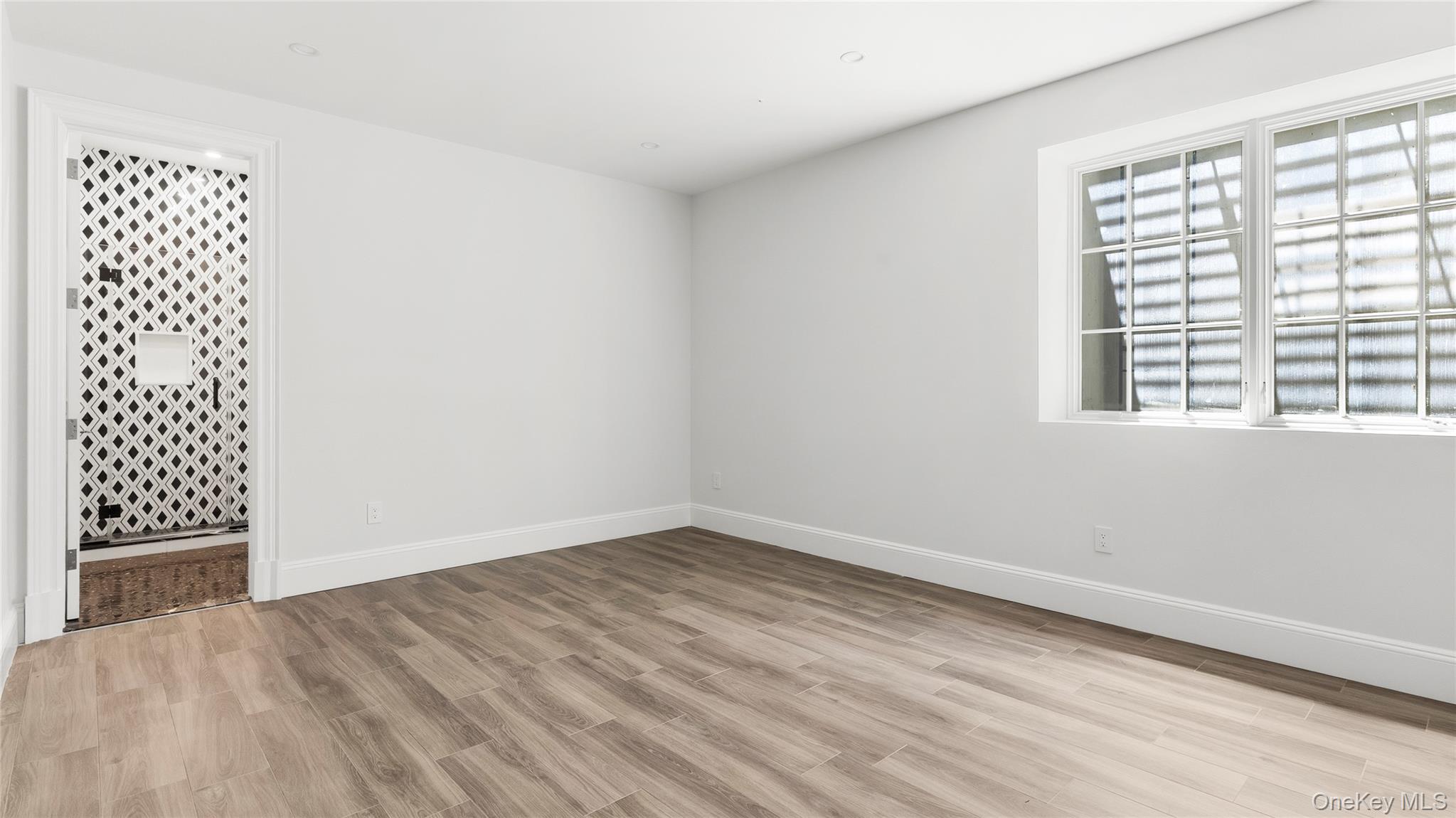 4 Shepherds Lane Sands Point, NY 11050 - Photo 39 of 50 Gallery Image 39