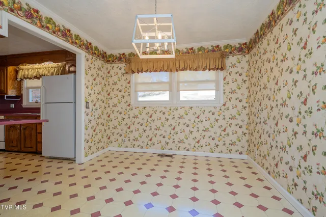 $315,000 | 361 Woodcrest Drive, Kingsport, TN 37663