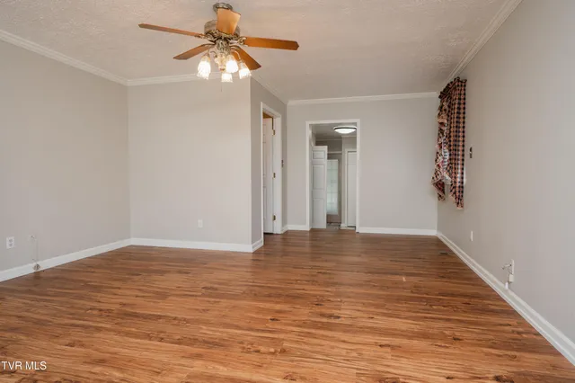 $315,000 | 361 Woodcrest Drive, Kingsport, TN 37663