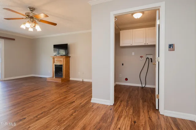 $315,000 | 361 Woodcrest Drive, Kingsport, TN 37663